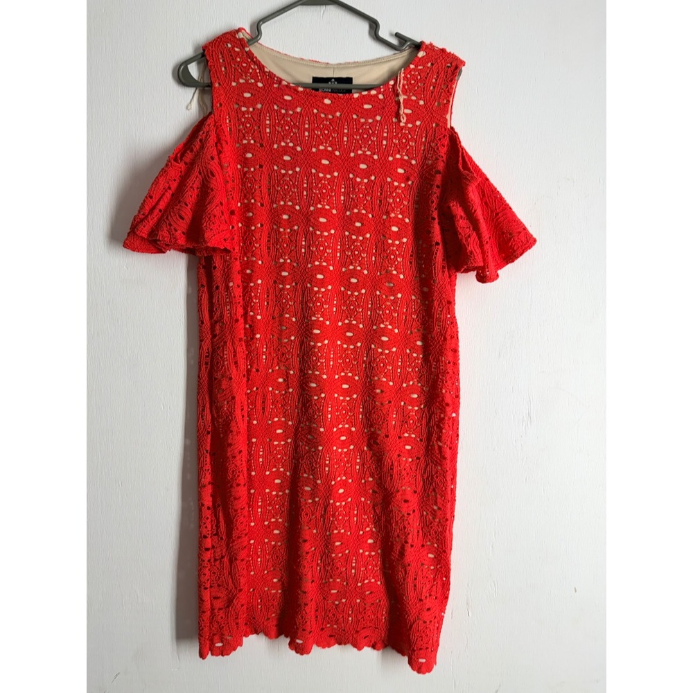 Ronni Nicole Red Lace Cold Shoulder Sheath Dress Size 8 Eyelet Flutter Sleeve